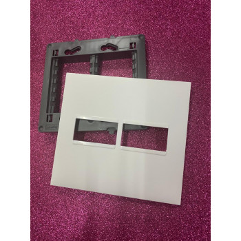 Placa P/2 Modulos 4x4 -  Pial Plus + Branco